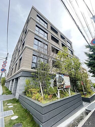 兵庫県芦屋市朝日ケ丘町 5階建 築3年
