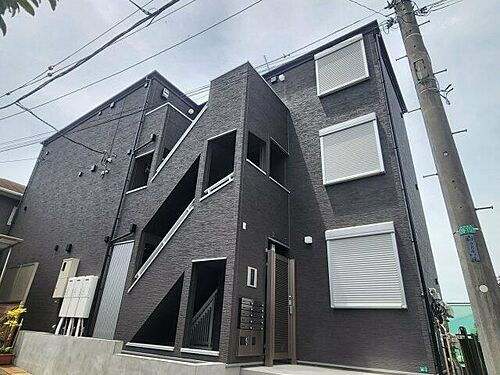 神奈川県海老名市国分南２丁目 3階建 