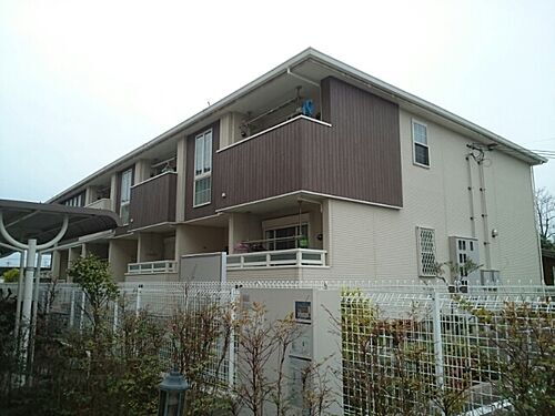 ラフレシール・メゾン・宮　ＩＩＩ