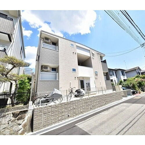 兵庫県西宮市生瀬東町 2階建