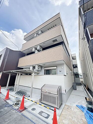 大阪府大阪市住吉区遠里小野６丁目 3階建 