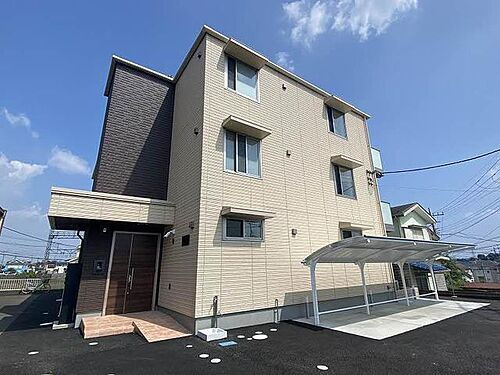 ステラ 3階建