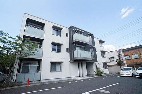 Ｆｅｌｉｃｅ 3階建