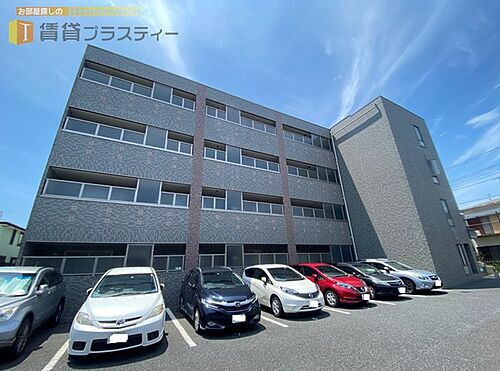 千葉県市川市新田２丁目 4階建