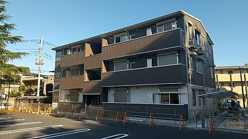 神奈川県横浜市旭区中尾１丁目 3階建 築3年8ヶ月