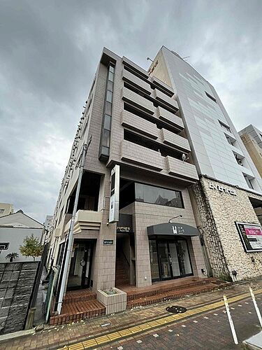 新潟県新潟市中央区東堀前通８番町 賃貸マンション