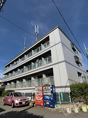 大阪府堺市堺区南三国ヶ丘町４丁 賃貸マンション