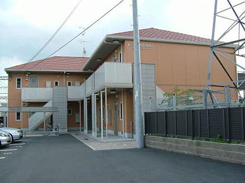 ルイ　シャトー 2階建