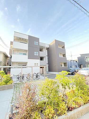 大阪府堺市西区鳳南町４丁 賃貸アパート