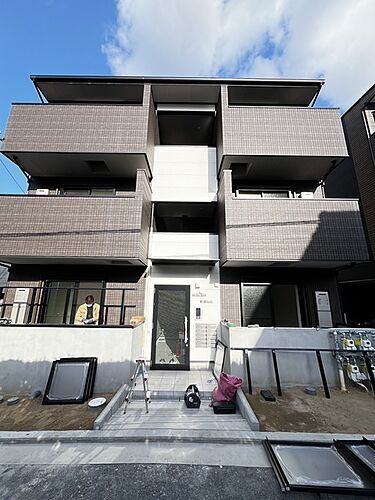 大阪府堺市西区津久野町３丁 賃貸アパート