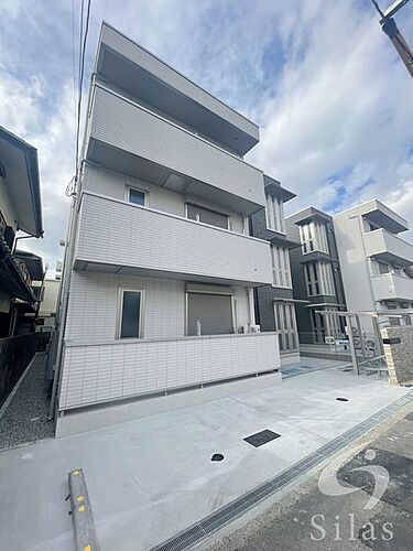 大阪府大阪市住吉区住吉２丁目 3階建