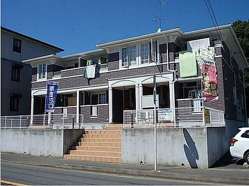 神奈川県伊勢原市高森７丁目 2階建 築18年4ヶ月
