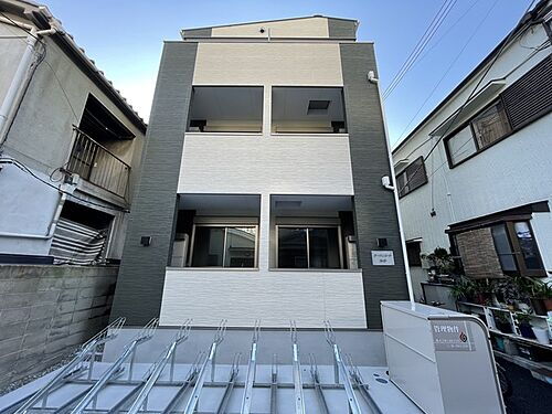 大阪府大阪市此花区伝法６丁目 3階建 築1年10ヶ月