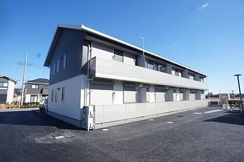 シャルール 2階建
