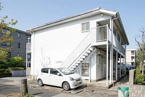 東京都町田市三輪緑山１丁目 2階建