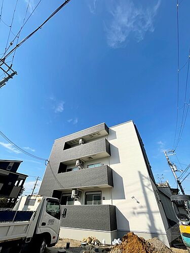 大阪府堺市堺区東上野芝町１丁 賃貸アパート