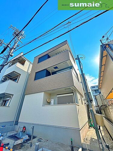 和歌山県和歌山市二筋目  3階建