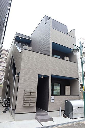 大阪府大阪市旭区新森２丁目 3階建 築6年10ヶ月