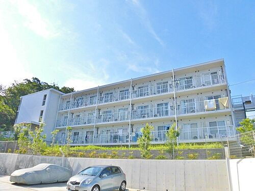 神奈川県横浜市瀬谷区宮沢１丁目 3階建 築33年8ヶ月
