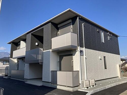 シャーメゾン　イルマーレ 2階建