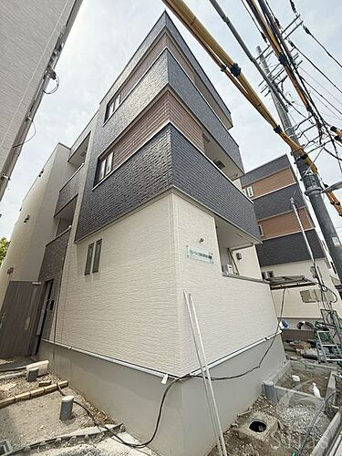 大阪府大阪市平野区加美鞍作１丁目 3階建 