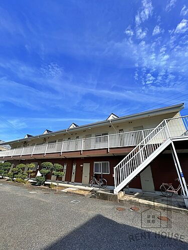 大阪府和泉市葛の葉町２丁目 2階建 築32年