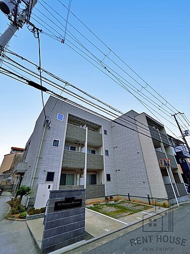 大阪府堺市西区浜寺石津町西４丁 3階建 築4年6ヶ月