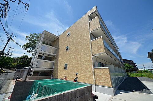 東京都八王子市大塚 3階建 築11年2ヶ月