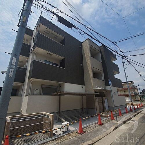 兵庫県尼崎市東園田町２丁目 3階建 築4年