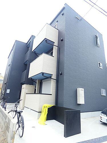 兵庫県尼崎市大物町１丁目 3階建 築6年9ヶ月