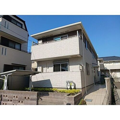 兵庫県芦屋市清水町 築9年7ヶ月 2階建