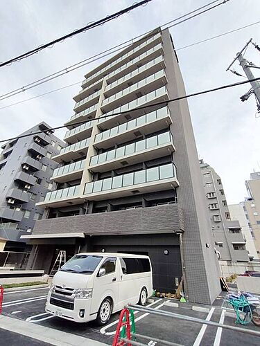 大阪府大阪市淀川区東三国１丁目 10階建