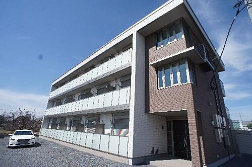 メルシーウィステリア 3階建