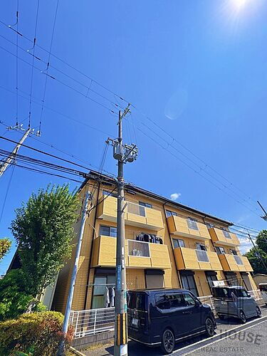 大阪府岸和田市中井町３丁目 築32年8ヶ月 3階建