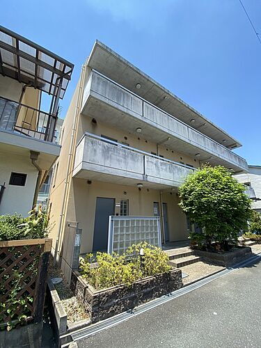 兵庫県尼崎市潮江２丁目 3階建 築21年6ヶ月