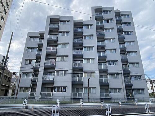 神奈川県相模原市中央区鹿沼台１丁目 8階建