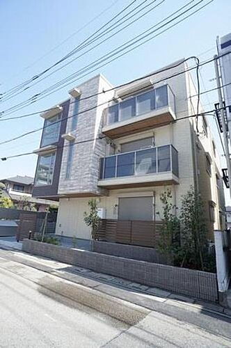 ル・レイヴ 3階建
