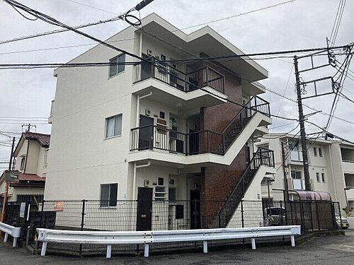 レジデンス府中是政 3階建