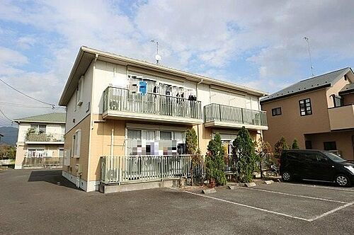 神奈川県秦野市堀山下 2階建 築20年5ヶ月