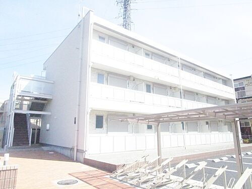 リブリフローレス壱番館 3階建