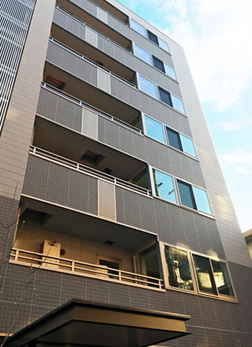 兵庫県西宮市甲子園口３丁目 7階建
