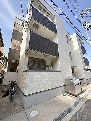 大阪府大阪市淀川区東三国１丁目 3階建 築9年4ヶ月