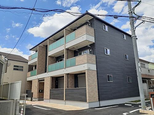 大阪府堺市北区金岡町 3階建 築1年未満