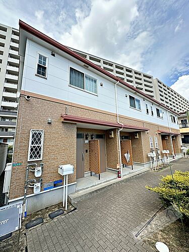 大阪府堺市堺区中三国ヶ丘町１丁 賃貸アパート