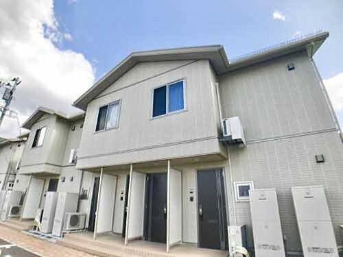 ルオントＦ 2階建