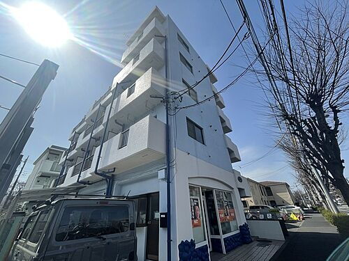 東京都八王子市越野 5階建