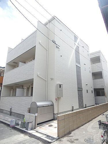 大阪府東大阪市吉田５丁目 3階建