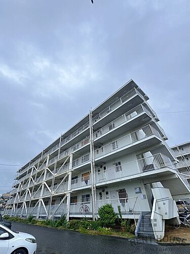 ビレッジハウス久保２号棟 5階建