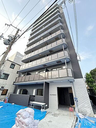 兵庫県尼崎市西本町８丁目  10階建