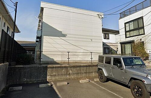 レオパレスハピネスコート 2階建